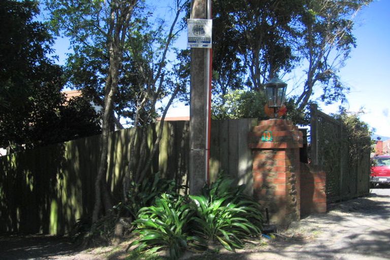 Photo of property in 19 Jubilee Road, Khandallah, Wellington, 6035