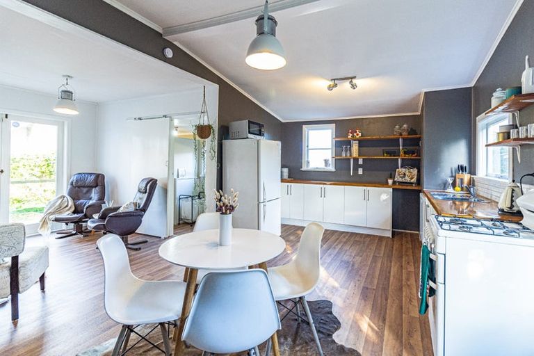 Photo of property in 32 White Street, Whanganui East, Whanganui, 4500