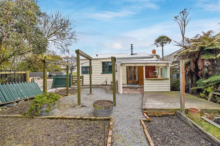 Photo of property in 30 Victoria Street, Parkside, Timaru, 7910