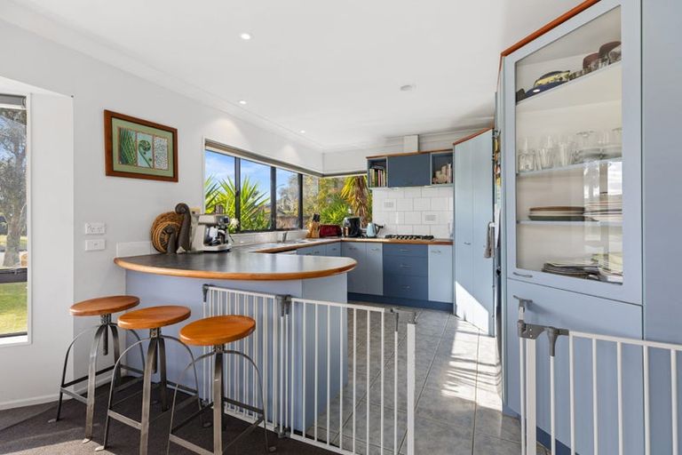 Photo of property in 31 Corinth Grove, Papamoa Beach, Papamoa, 3118