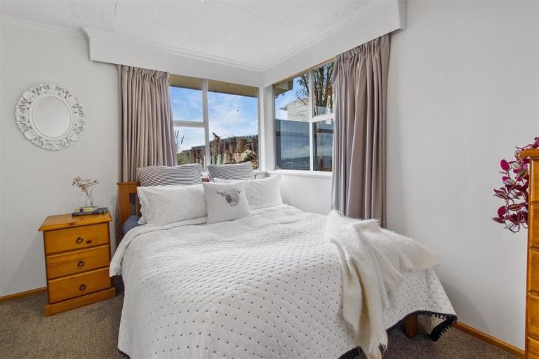 Photo of property in 11 Ashburn Street, Oamaru North, Oamaru, 9400