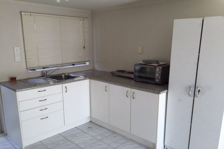 Photo of property in 3/40 Rosella Road, Mangere East, Auckland, 2024