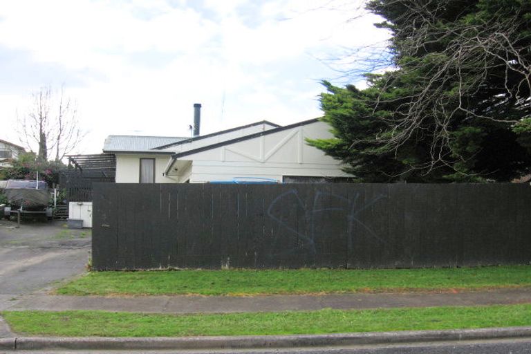 Photo of property in 3 Peguero Place, Totara Heights, Auckland, 2105