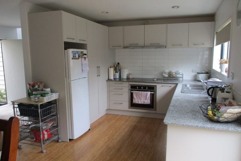 Photo of property in 58a Swanson Road, Henderson, Auckland, 0610