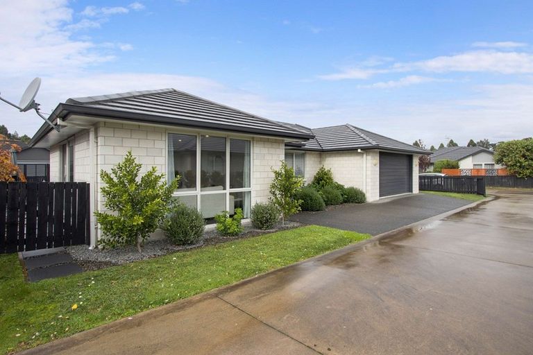 Photo of property in 2 Long Acre Close, Katikati, 3129