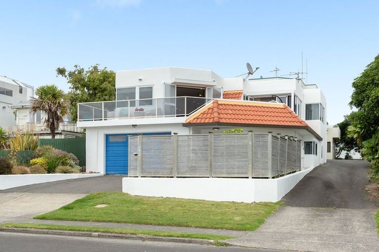 Photo of property in 140a Oceanview Road, Mount Maunganui, 3116