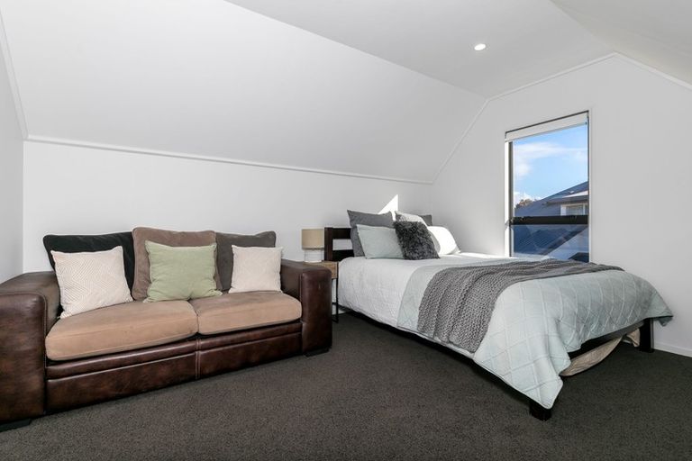 Photo of property in 37 Western Heights Drive, Western Heights, Hamilton, 3200