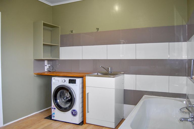 Photo of property in 17 Ranganui Road, Kaiwaka, 0573