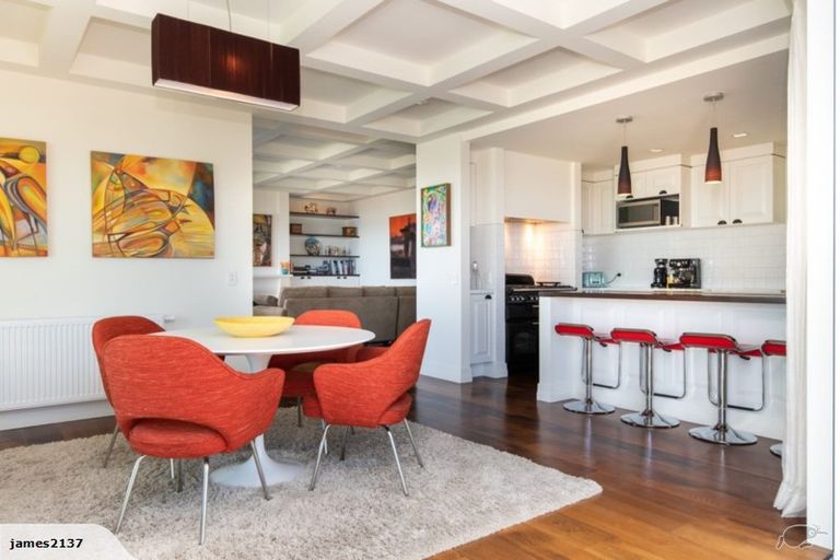 Photo of property in 8 Elizabeth Road, Bluff Hill, Napier, 4110