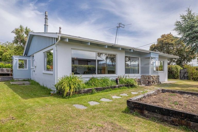 Photo of property in 34 Whero Avenue, Diamond Harbour, Lyttelton, 8971