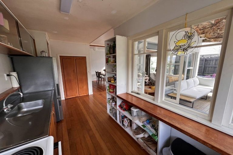 Photo of property in 13 Kent Road, Regent, Whangarei, 0112