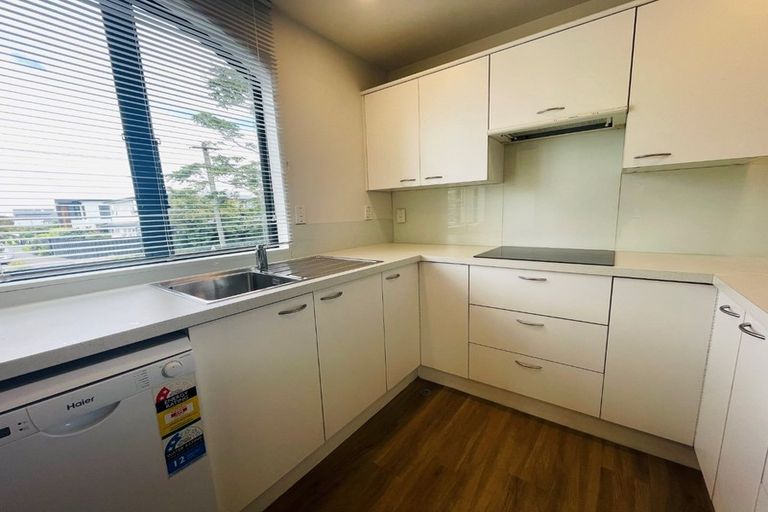 Photo of property in 1/21 Hewitts Road, Merivale, Christchurch, 8014