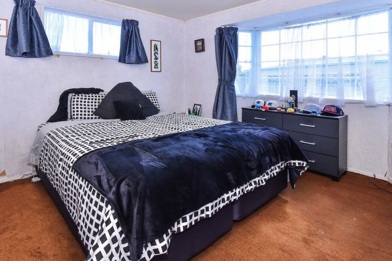 Photo of property in 60 John Walker Drive, Manurewa, Auckland, 2102