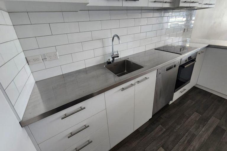 Photo of property in 3/32 Marion Street, Silverstream, Upper Hutt, 5019