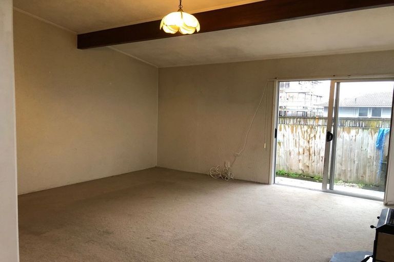 Photo of property in 423 Bucklands Beach Road, Bucklands Beach, Auckland, 2012