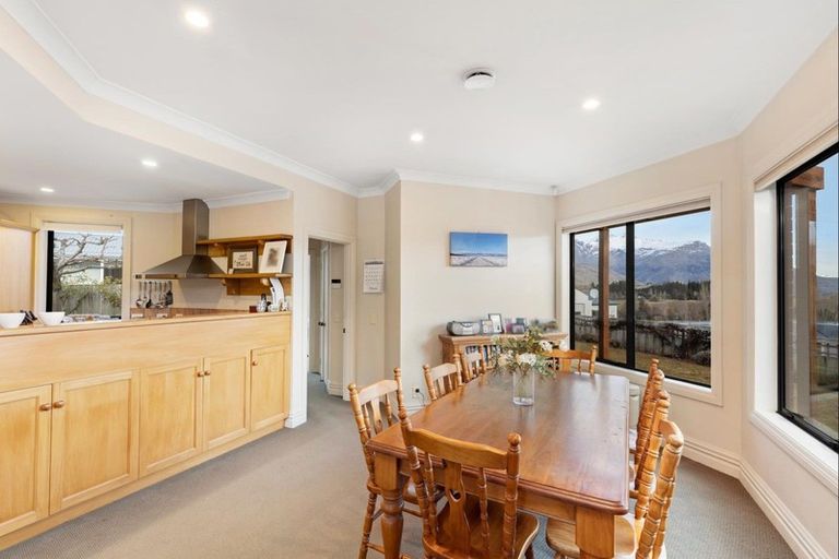 Photo of property in 25 Cotter Avenue, Arrowtown, 9302