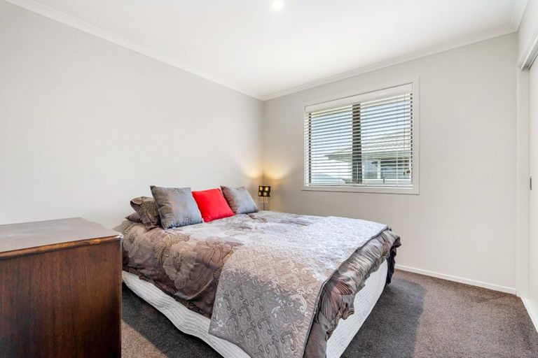 Photo of property in 12 Provisional Drive, Te Kamo, Whangarei, 0112