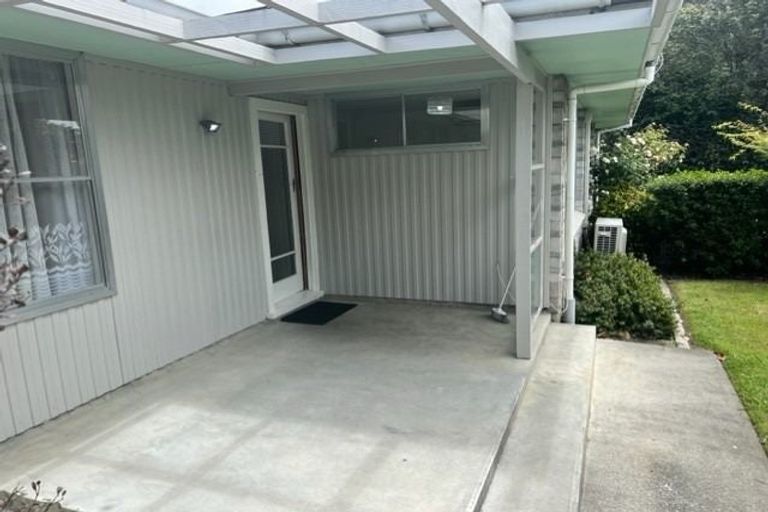 Photo of property in 221a Saint Leonards Avenue, Saint Leonards, Hastings, 4120