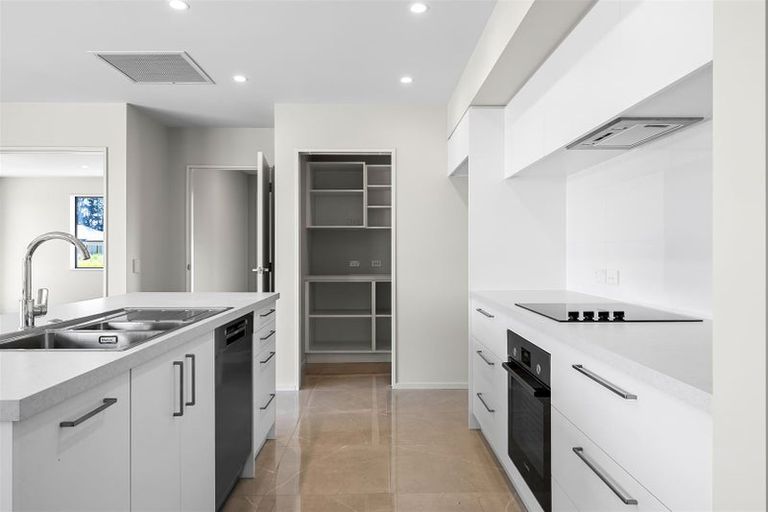 Photo of property in 34 Plover Avenue, Amberley, 7410