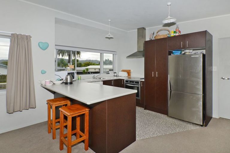 Photo of property in 2a Raewyn Street, Morningside, Whangarei, 0110