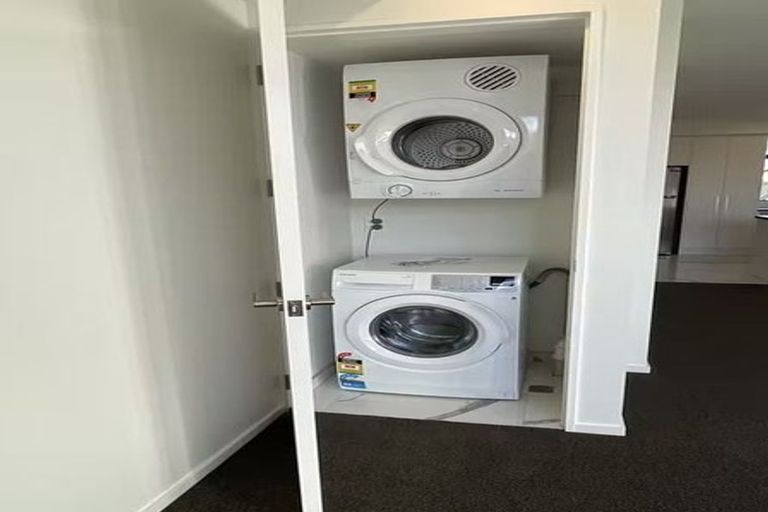 Photo of property in 2/4 Tweed Street, Richmond, Christchurch, 8013
