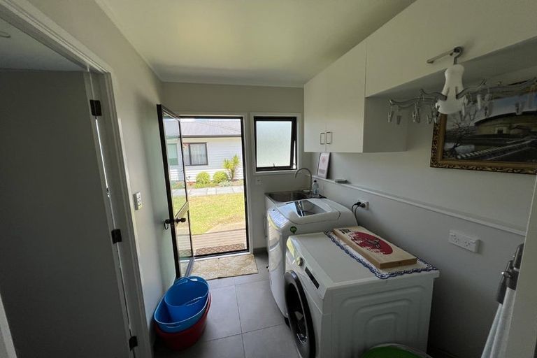 Photo of property in 28 Castaway Place, Gulf Harbour, Whangaparaoa, 0930