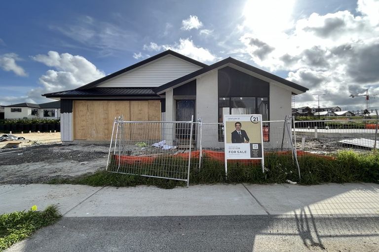 Photo of property in 69 Podgora Avenue, Huapai, Kumeu, 0810