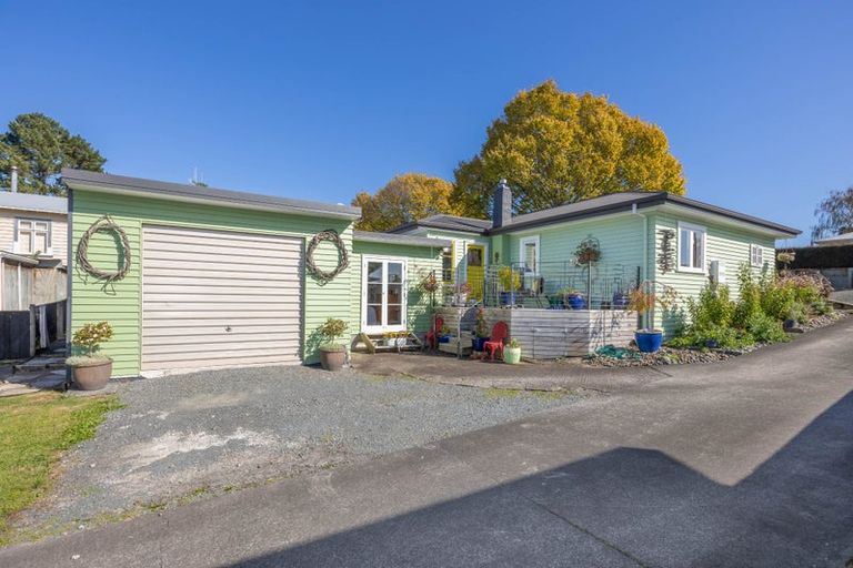Photo of property in 69 Raeburne Street, Te Awamutu, 3800