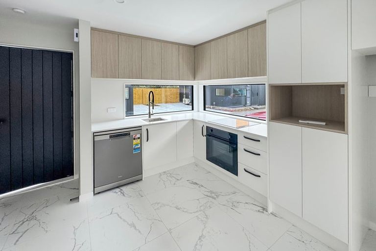 Photo of property in 5/16 Short Street, Waltham, Christchurch, 8011