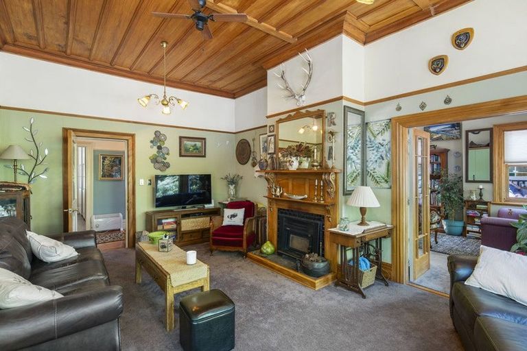 Photo of property in 16 Rata Road, Raumati Beach, Paraparaumu, 5032