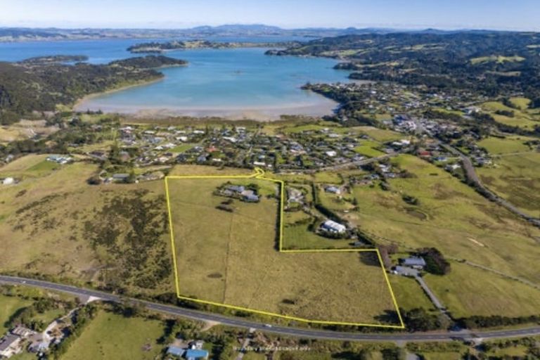 Photo of property in 45 Kiteone Road, Parua Bay, Whangarei, 0174