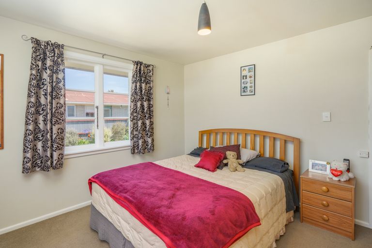 Photo of property in 2 Manchester Place, Rangiora, 7400