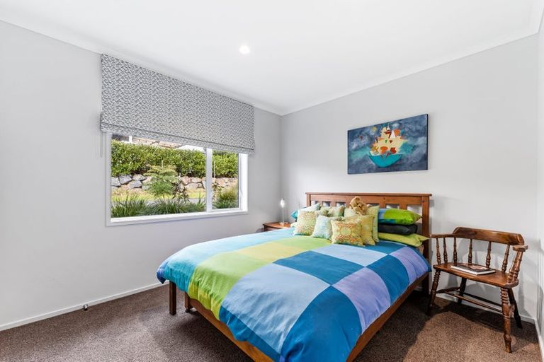 Photo of property in 16 Discovery Drive, Gulf Harbour, Whangaparaoa, 0930