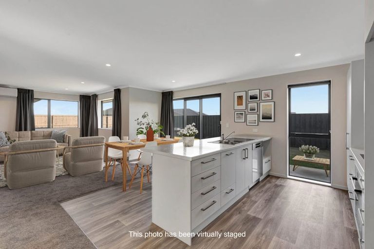 Photo of property in 106 Broadway Parade, Rolleston, 7615