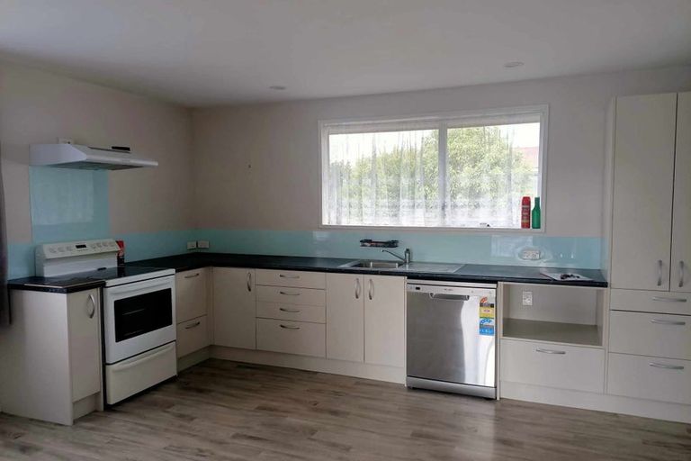 Photo of property in 1/21 Ruakaka Street, Hornby, Christchurch, 8042