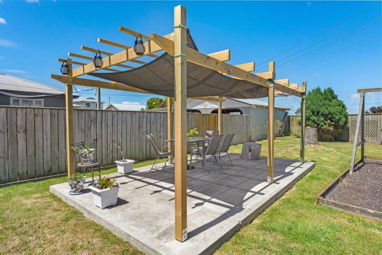 Photo of property in 1 Edmay Street, Feilding, 4702