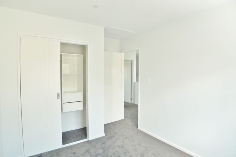 Photo of property in 28 Rakich Place, Henderson, Auckland, 0612