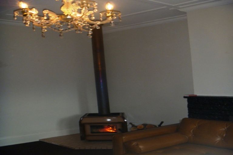 Photo of property in 71 Sunderland Street, Clyde, 9330