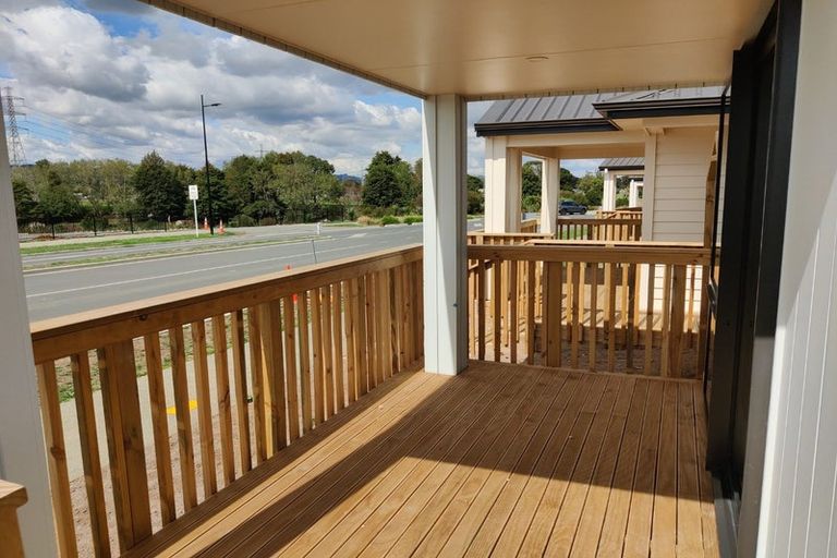 Photo of property in 1 Tributary Parade, Karaka, Papakura, 2113