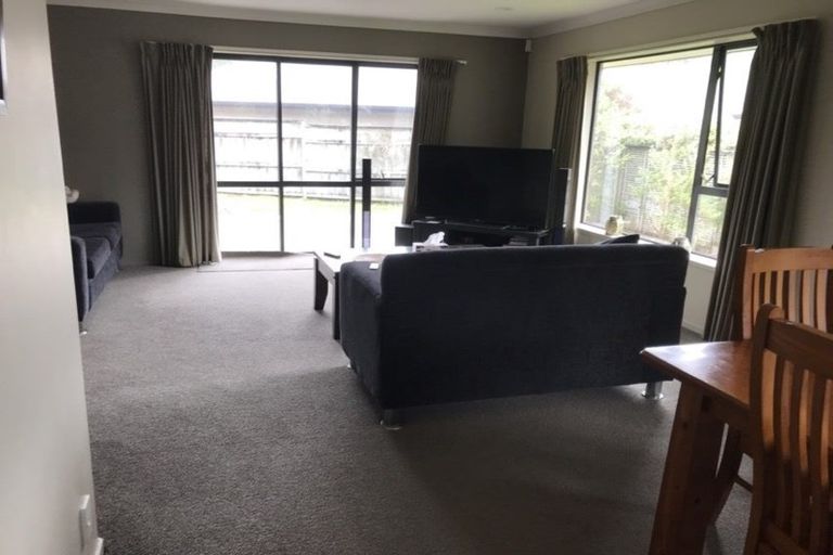 Photo of property in 14 Max Short Drive, Pukekohe, 2120