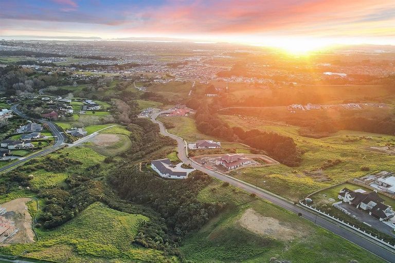 Photo of property in 4 Tau Drive, Flat Bush, Auckland, 2019