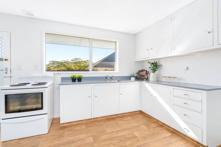 Photo of property in 2/54 Devon Street, Sydenham, Christchurch, 8023
