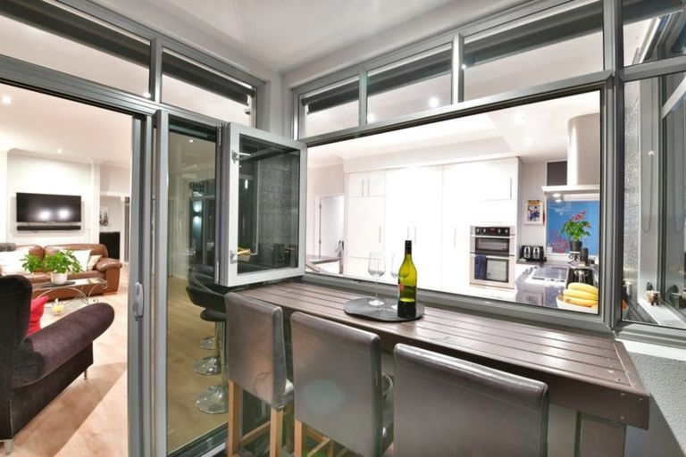 Photo of property in 2 The Ritz, Orewa, 0931