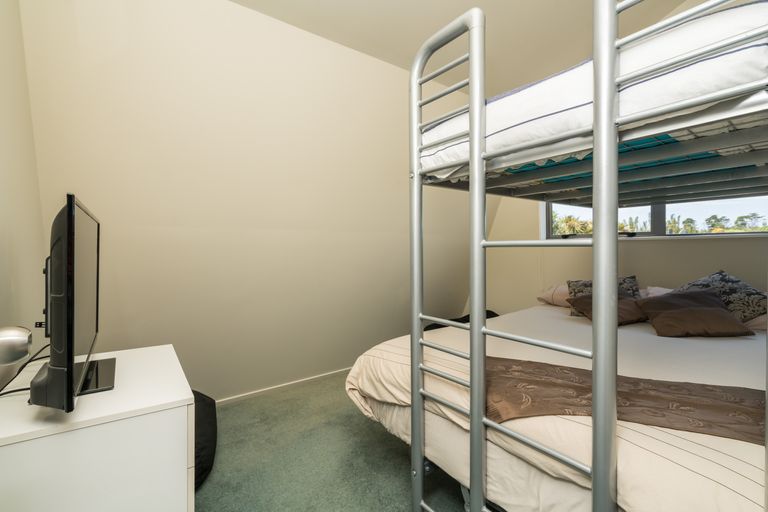 Photo of property in 4 Halyard Way, Mangawhai, 0505