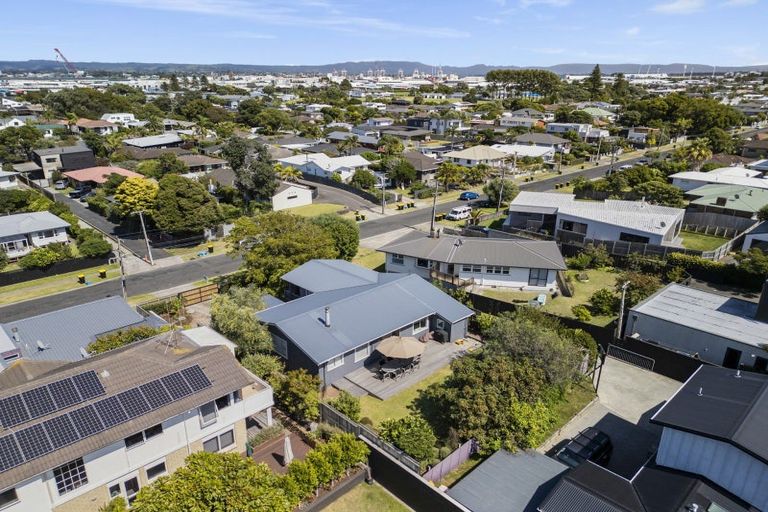 Photo of property in 231 Valley Road, Mount Maunganui, 3116