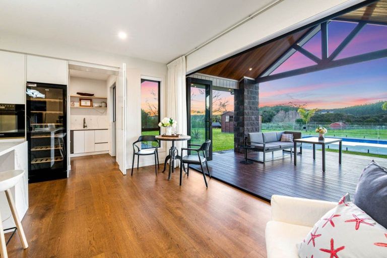 Photo of property in 1 Kaituhi Lane, Coatesville, 0793