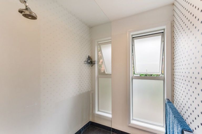 Photo of property in 1/118 Parkers Road, Tahunanui, Nelson, 7011