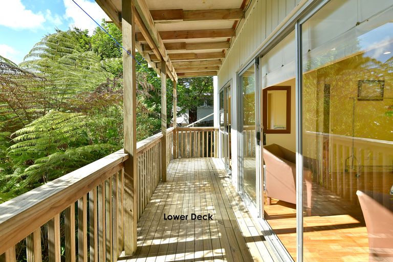 Photo of property in 11 Opahi Bay Road, Mahurangi West, Warkworth, 0983