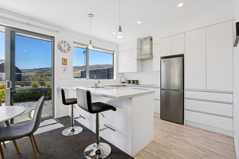 Photo of property in 5 Stout Terrace, Cromwell, 9310