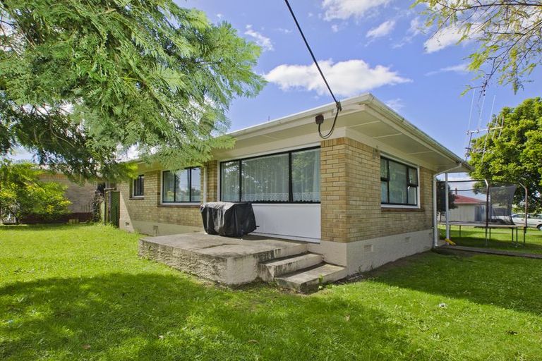 Photo of property in 1 Korau Road, Tikipunga, Whangarei, 0112